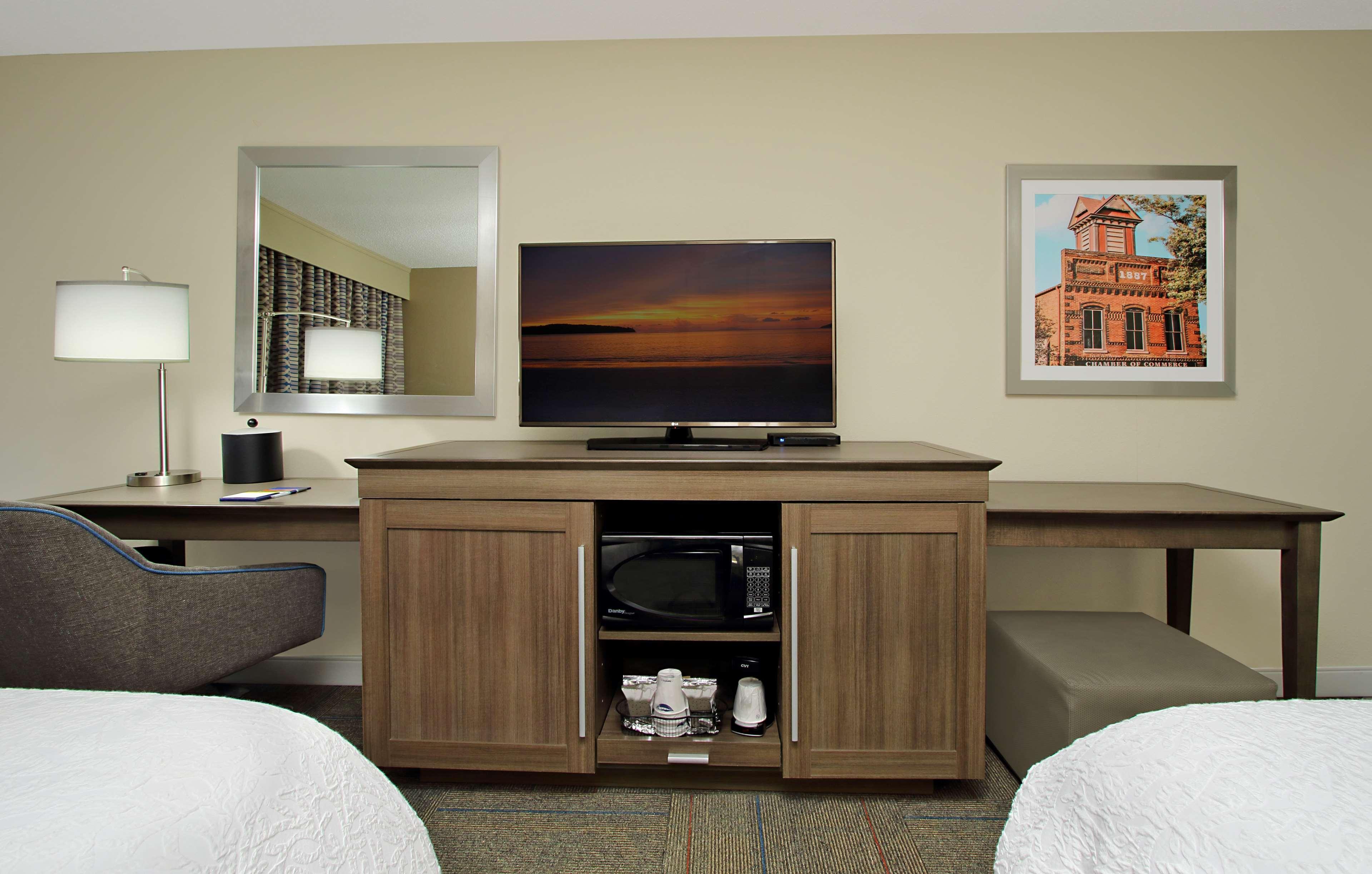 Hampton Inn Madison Eksteriør billede