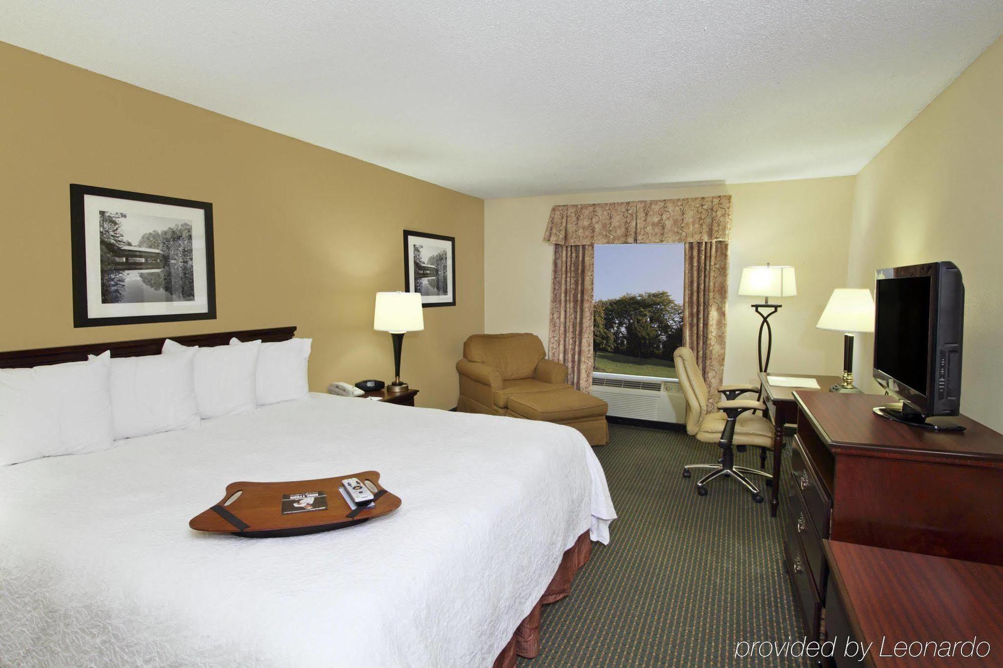 Hampton Inn Madison Eksteriør billede