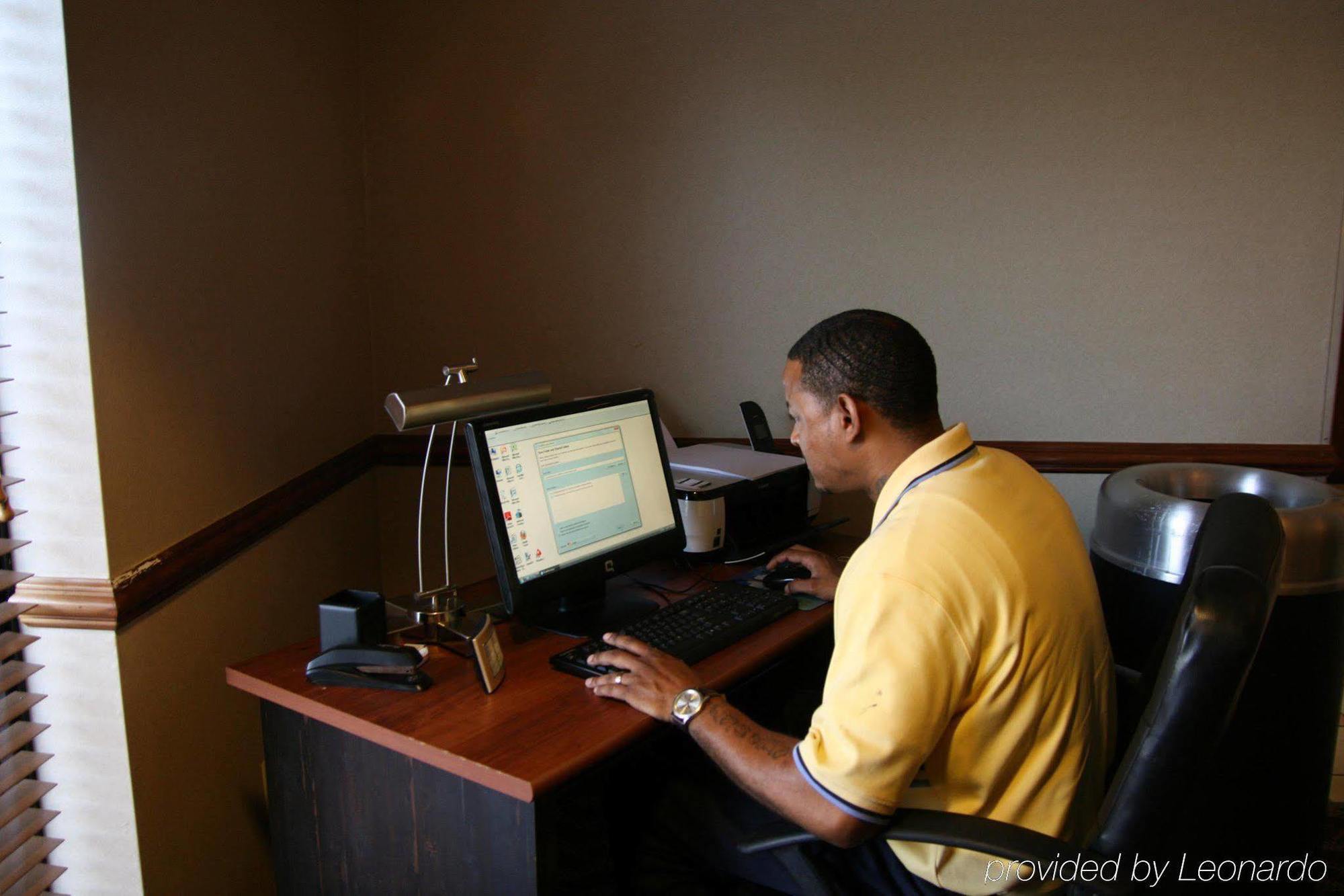 Hampton Inn Madison Business billede