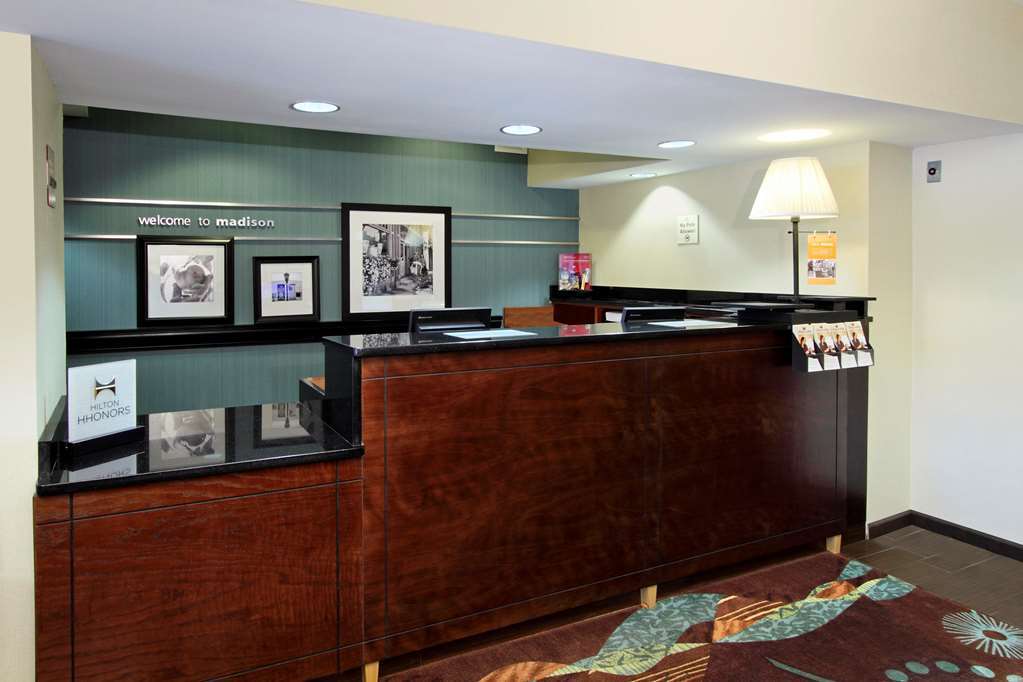 Hampton Inn Madison Interiør billede